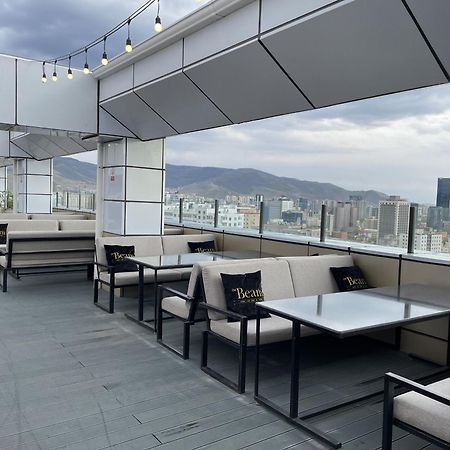 Millennium Plaza Hotel & Mall อูลานบาตอร์ ภายนอก รูปภาพ