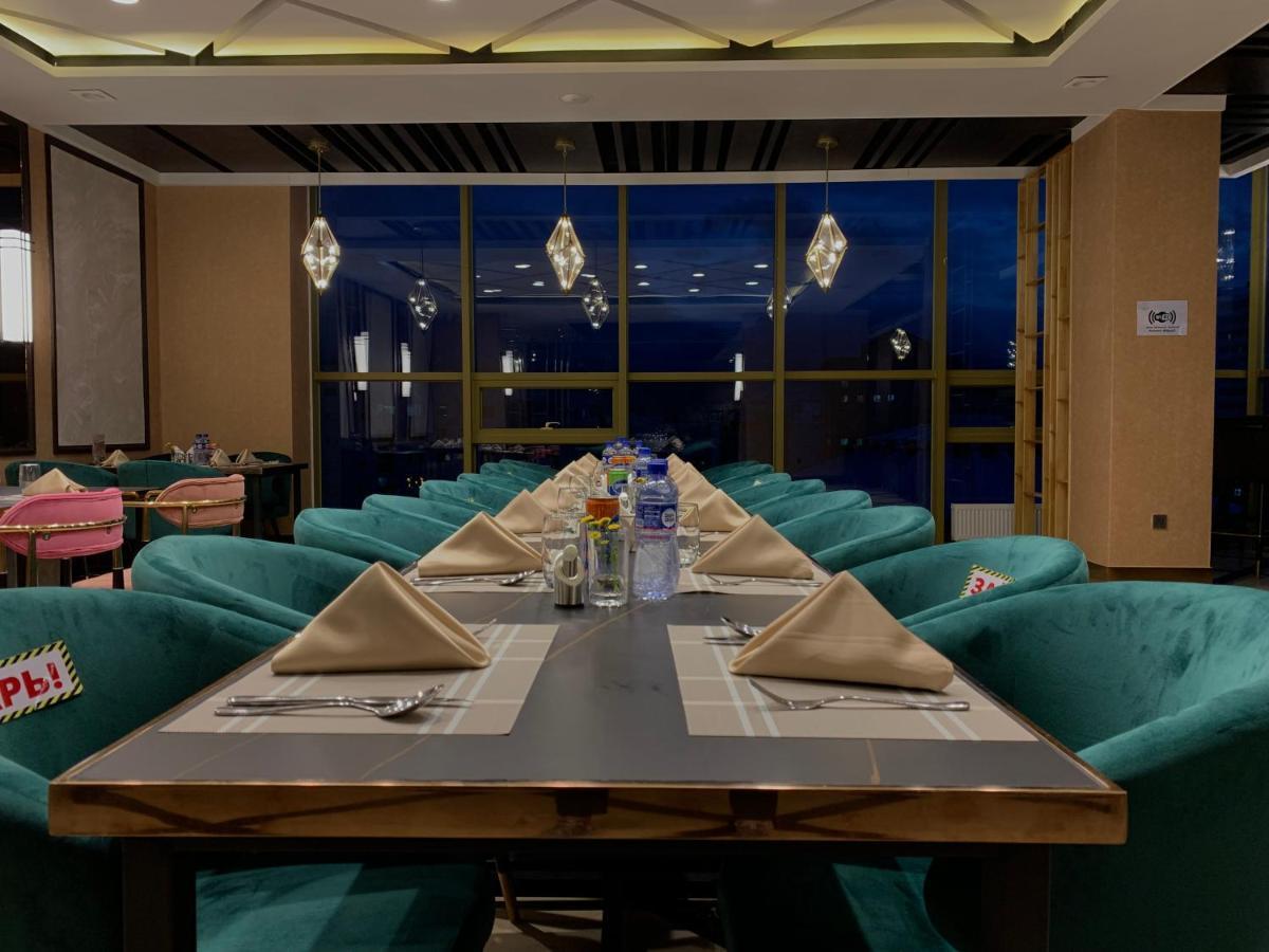 Millennium Plaza Hotel & Mall อูลานบาตอร์ ภายนอก รูปภาพ